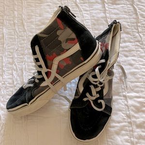 Black grey and red army print black and white vans!